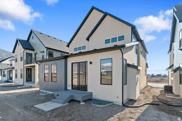 5034 W Green Ash Ln, Highland, UT 84003 - #3