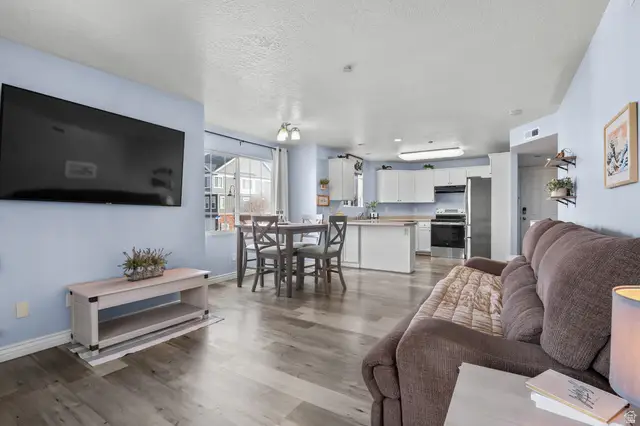 224 E Spencer Peak Way S #F6, Draper, UT 84020 - Image #3