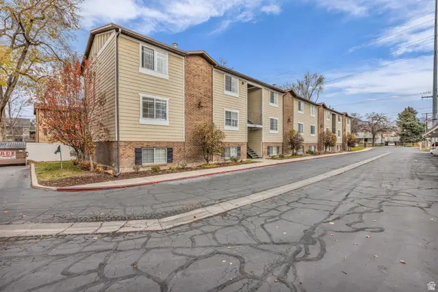 883 E Arnecia Ct #31, Millcreek, UT 84106 - Image #2