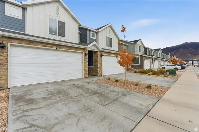 1202 W Hidden Spring Dr, Santaquin, UT 84655 - Image #2