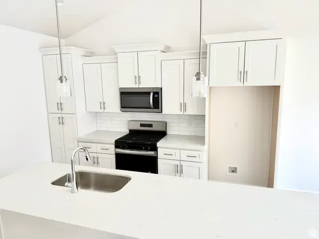 7336 S Sideline Ln #48, Midvale, UT 84047 - Image #2