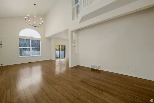 1360 E Old Maple Ct, Murray, UT 84117 - Image #3