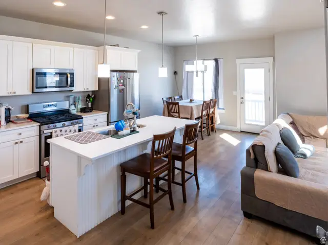 4338 W Burwell Ln, Herriman, UT 84096 - Image #3