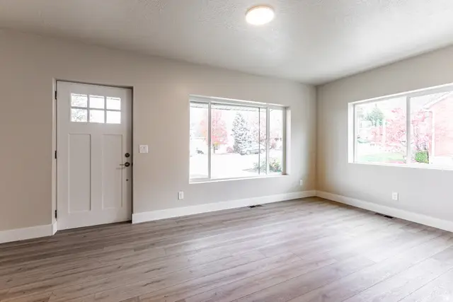 150 E 200 S, Farmington, UT 84025 - Image #3