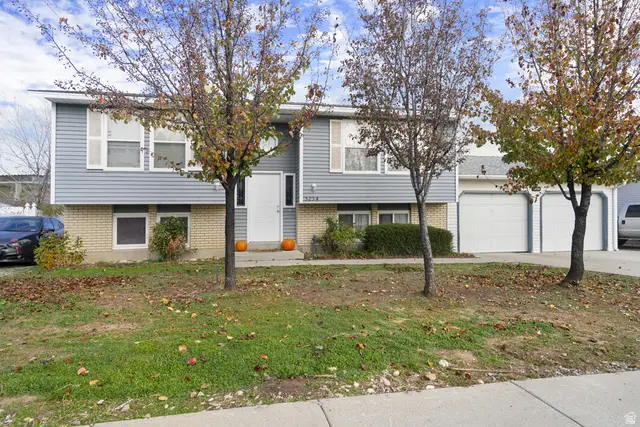 5254 W Grovewood Cir, West Valley City, UT 84120 - Image #2