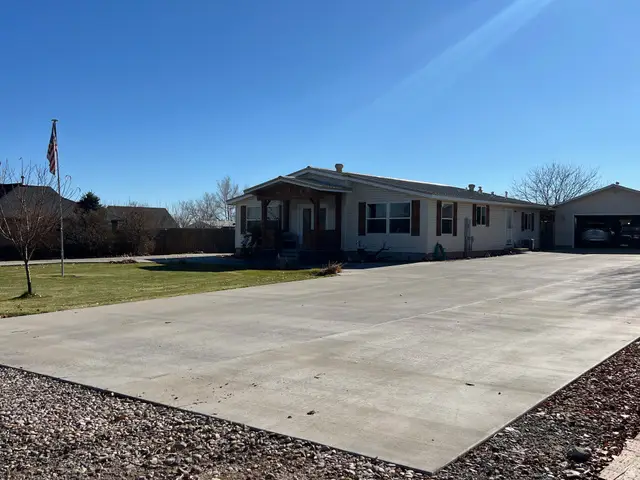 1660 E 3500 S, Vernal, UT 84078 - Image #1