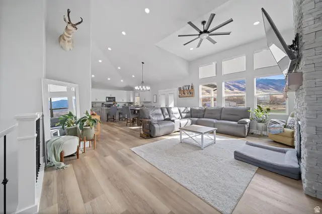 1668 E Coreys Ct N, Lake Point, UT 84074 - Image #3