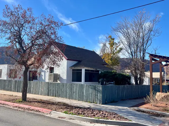 94 E 100 N, Moab, UT 84532 - Image #2