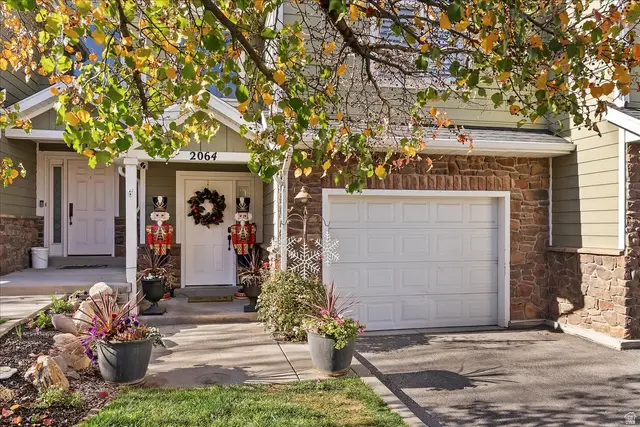 2064 S Orchard Dr, Bountiful, UT 84010 - Image #2