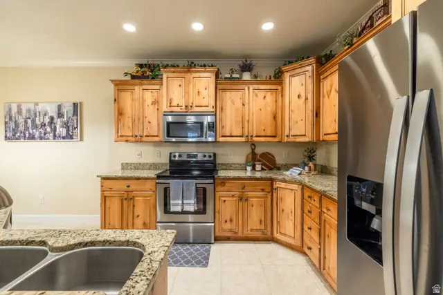 1030 N 995 W #905, Orem, UT 84057 - Image #3