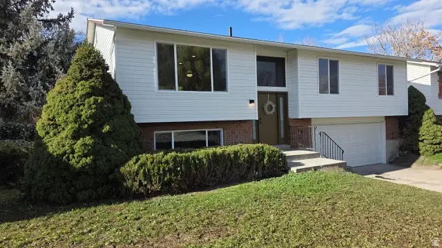 833 N Starcrest Dr, Salt Lake City, UT 84116 - Image #1