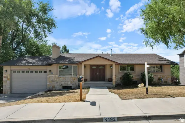 8492 S Mesa Dr E, Sandy, UT 84093 - Image #1