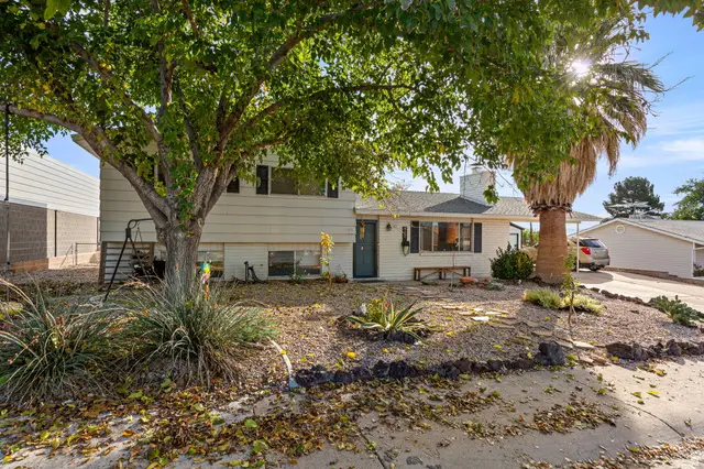 948 N 2050 Cir E, Middleton, UT 84770 - Image #2