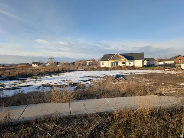 1253 W 3100 S #6, Nibley, UT 84321 - Image #1