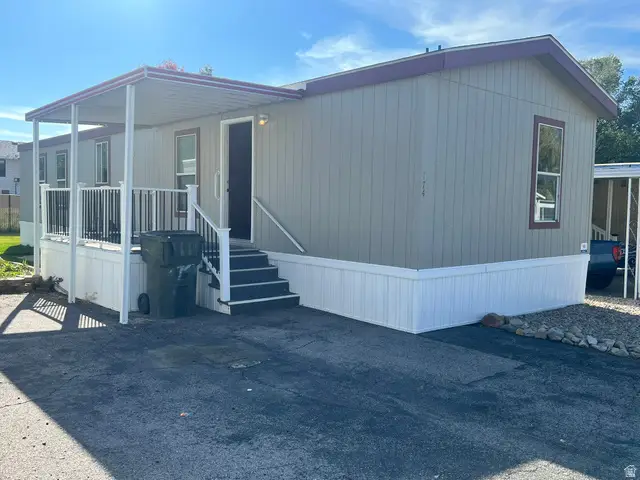 174 E Pellinore St S, North Salt Lake, UT 84054 - Image #1