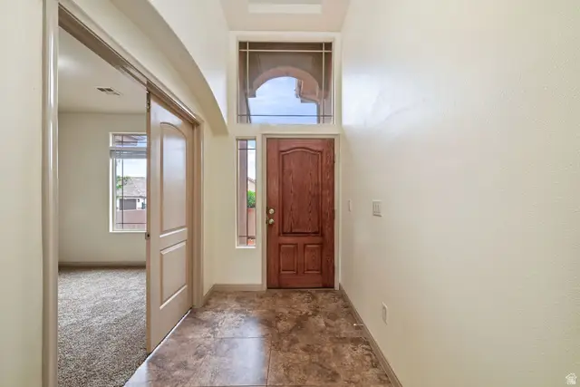 922 E Silver Shadows Dr S, Washington, UT 84780 - Image #3