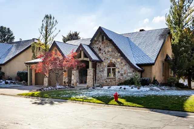 8362 S Via Riviera Way E, Cottonwood Heights, UT 84093 - Image #3