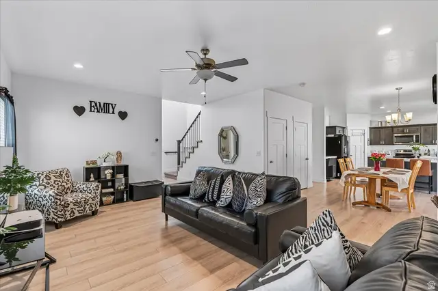 4459 E Pine Hollow Dr, Eagle Mountain, UT 84005 - Image #3