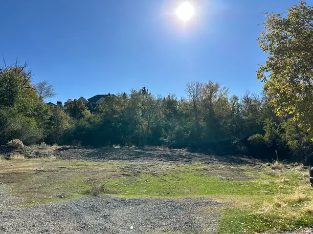 2496 E 6200 S, Holladay, UT 84121 - Image #2