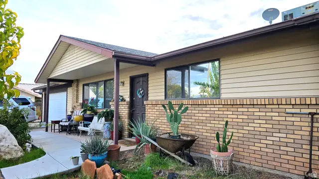 651 N Quail Ridge Dr, Washington, UT 84780 - Image #1