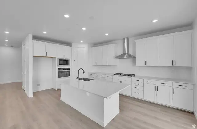 12771 S Glacier Trail Ln #171, Riverton, UT 84096 - Image #3