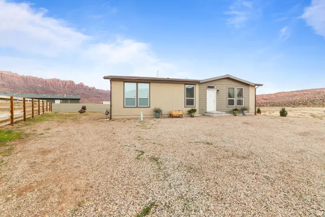19 S Entrada Cir, Moab, UT 84532 - Image #2