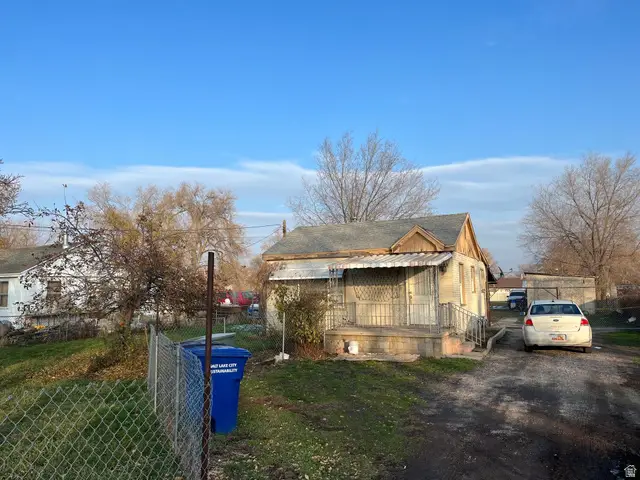 1067 S Navajo St W, Salt Lake City, UT 84104 - Image #1