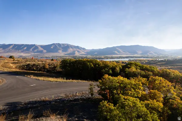 5977 E Legacy Mountain Dr #22, Huntsville, UT 84317