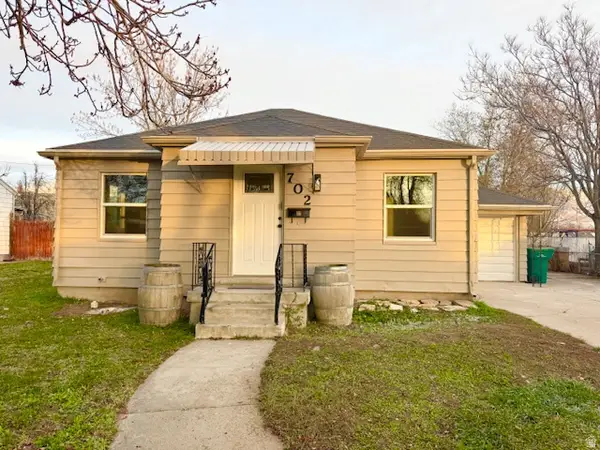 702 N Cowley St, Layton, UT 84041