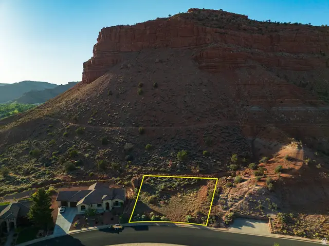 745 E Country Club Dr #114, Kanab, UT 84741 - Image #2
