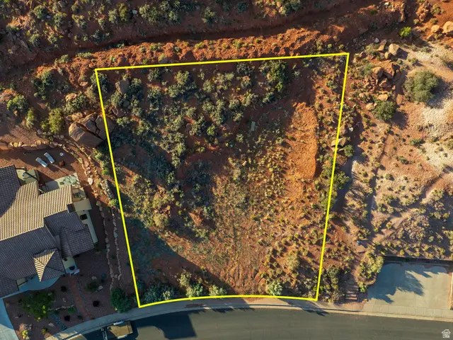 745 E Country Club Dr #114, Kanab, UT 84741 - Image #3