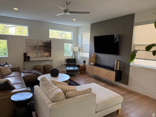 3075 E Creek Rd E, Cottonwood Heights, UT 84093 - Image #2