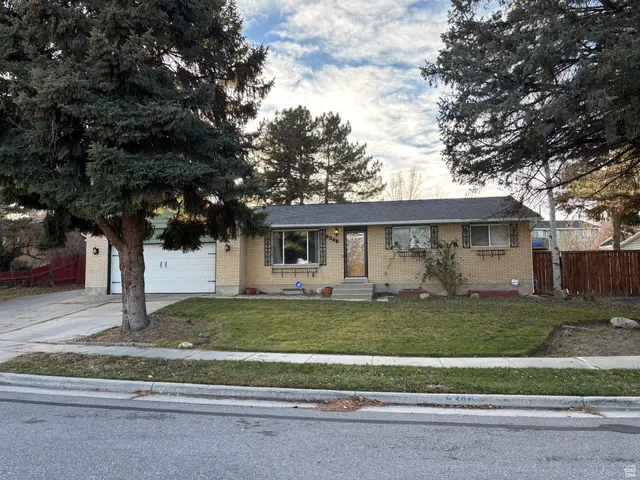 5346 S Queenswood Dr, Taylorsville, UT 84129 - Image #2