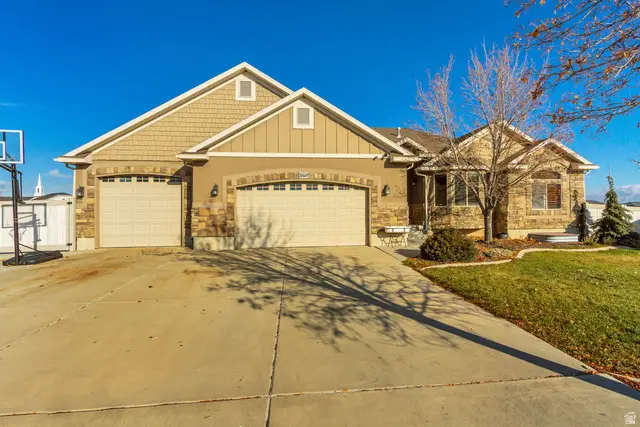 12447 S Cheval Ct W, Herriman, UT 84096 - Image #2