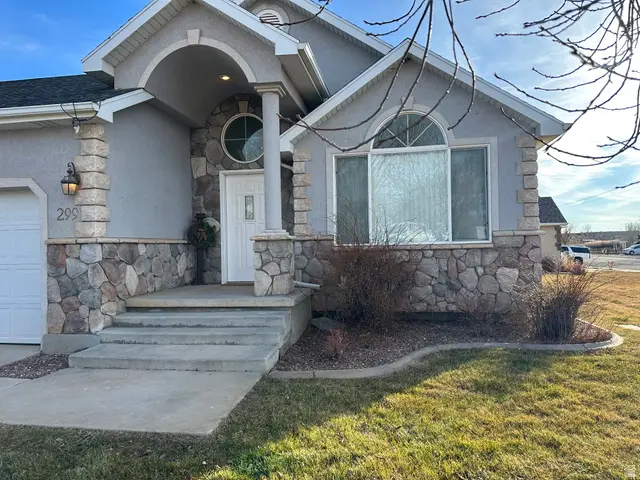 299 W 100 N, Roosevelt, UT 84066 - Image #1