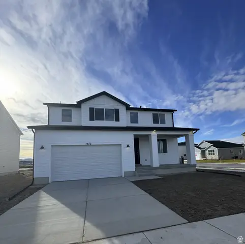 1972 E Porcupine Dr, Eagle Mountain, UT 84005