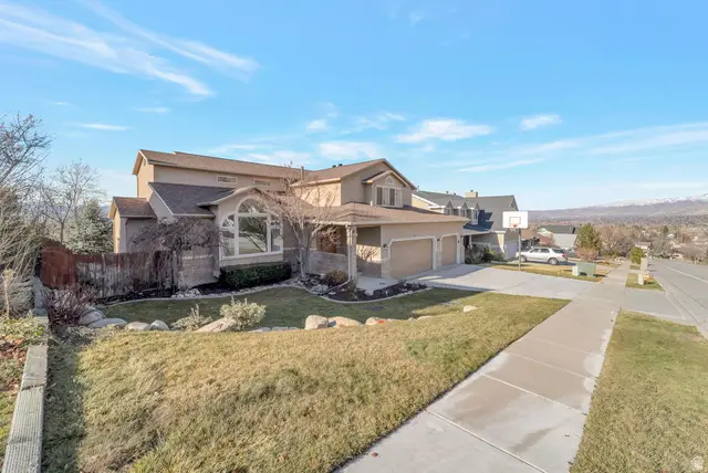 6958 S Hollow Mill Dr, Cottonwood Heights, UT 84121 - Image #2