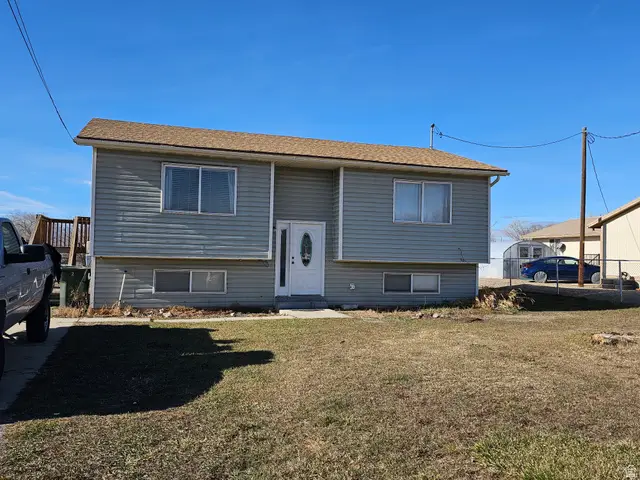 160 S Center St, Wellington, UT 84542 - Image #1