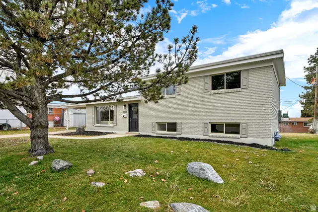 1009 N 250 W, Sunset, UT 84015 - Image #1