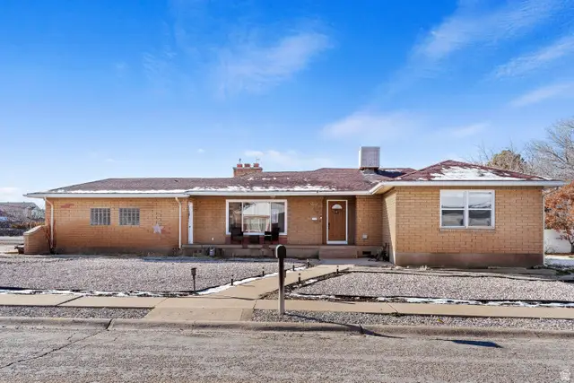 5185 S 2100 W, Roy, UT 84067 - Image #1