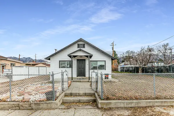 8823 S 300 E, Sandy, UT 84070