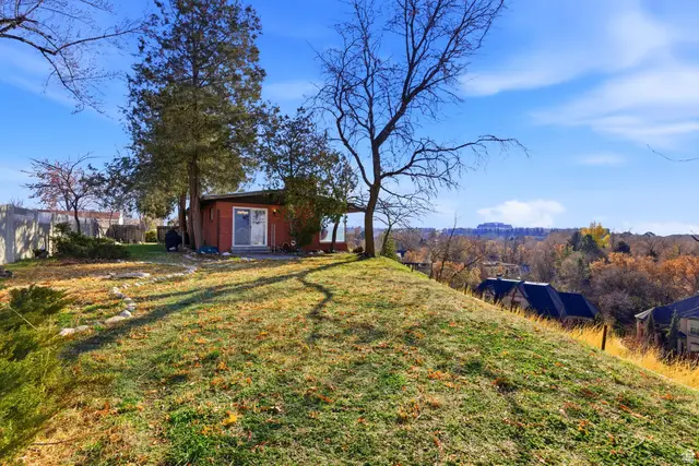 1325 E Milne Ln, Cottonwood Heights, UT 84047 - Image #2