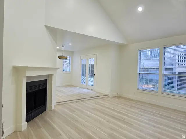 3566 E Wasatch Hills Ln, Salt Lake City, UT 84121 - Image #2