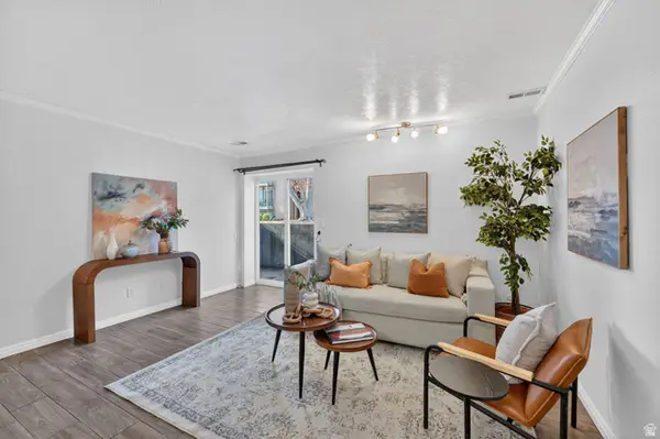 5325 S 580 E #B, Murray, UT 84107