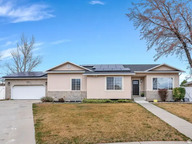 4354 W Golf Cir S, South Jordan, UT 84095 - Image #1