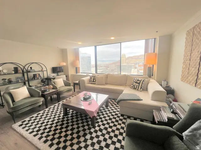 48 W 300 S #2106 N, Salt Lake City, UT 84101 - Image #3