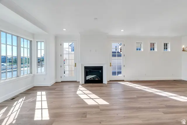 5628 W Hawthorn Ln #8, Herriman, UT 84096 - Image #3