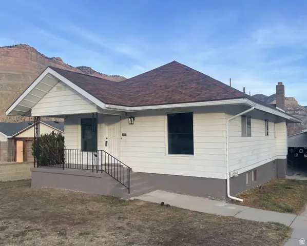 15 Fabrizio St, Helper, UT 84526