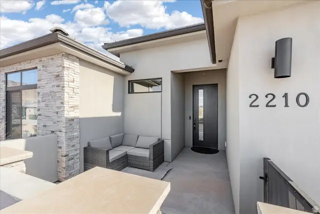 2210 N Montagna St, Washington, UT 84780 - #2