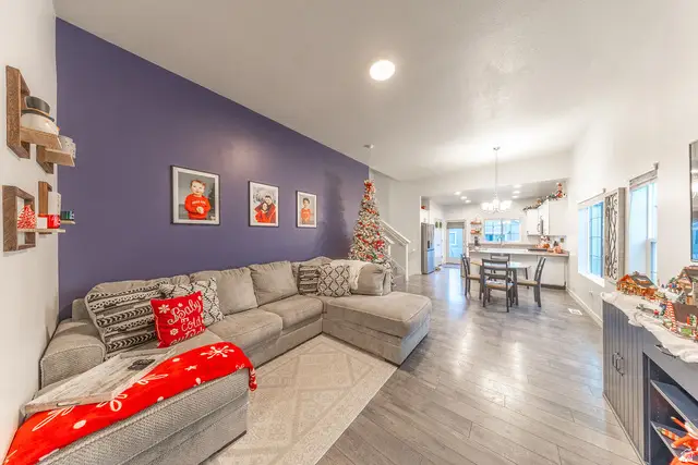 1694 S Hayfield Dr, West Haven, UT 84401 - Image #3